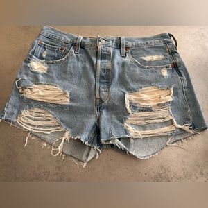 LEVI 501 shorts